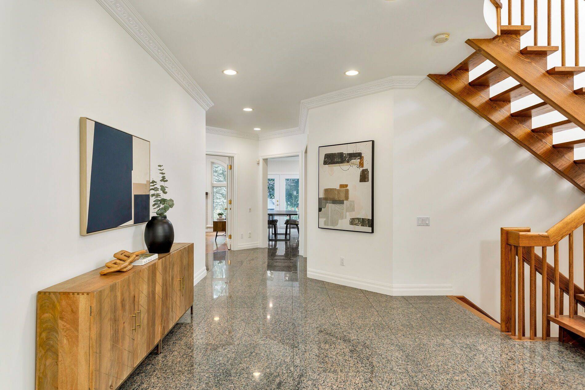 Vaughan, ON L4J 3N6,31 Lawrie RD