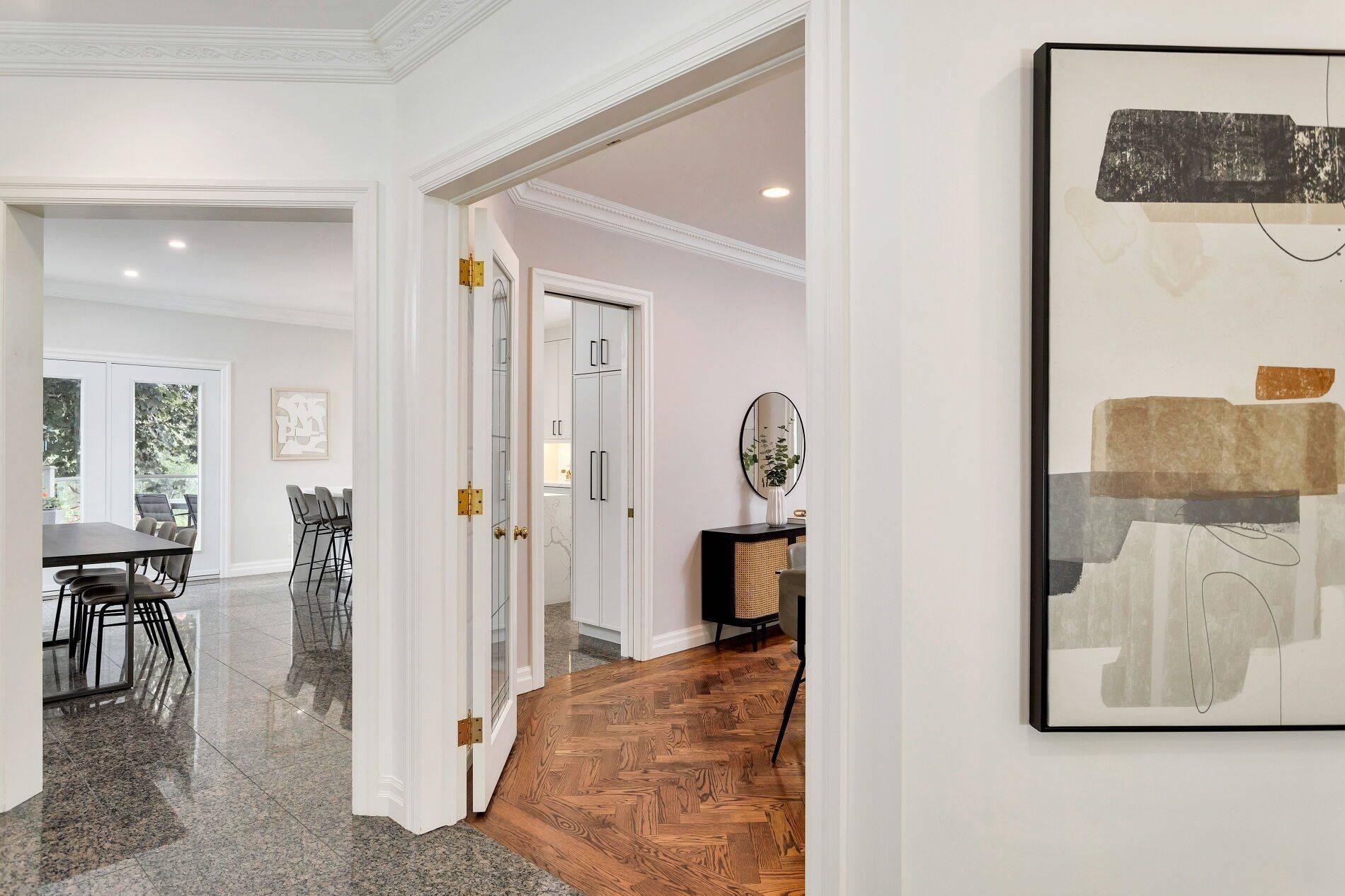 Vaughan, ON L4J 3N6,31 Lawrie RD