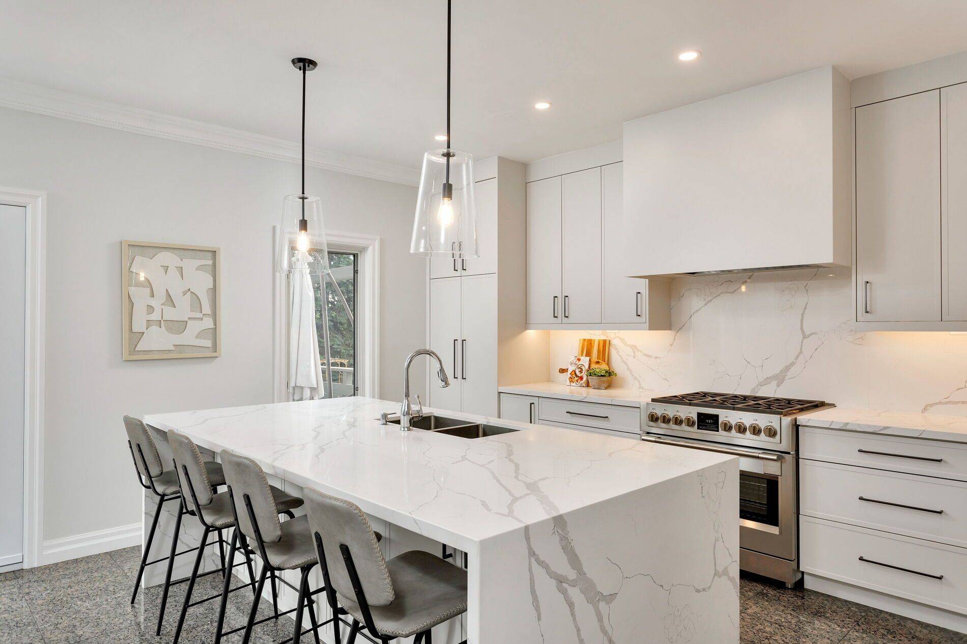 Vaughan, ON L4J 3N6,31 Lawrie RD