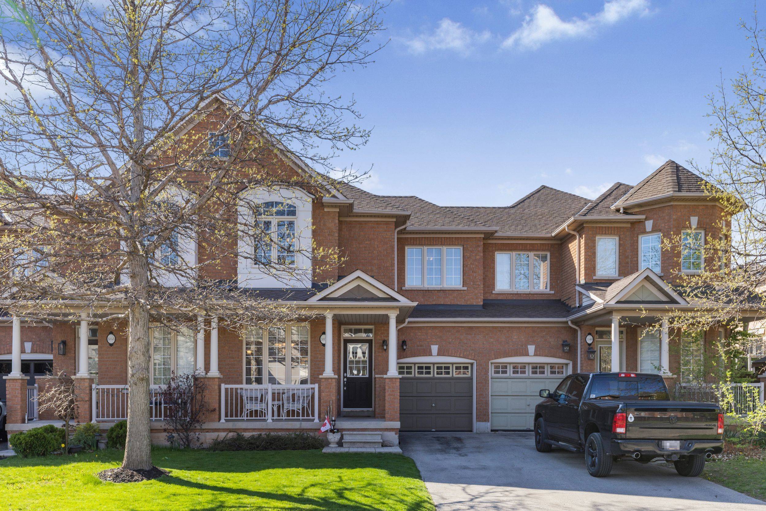 Oakville, ON L6L 6T8,3351 Hayhurst CRES
