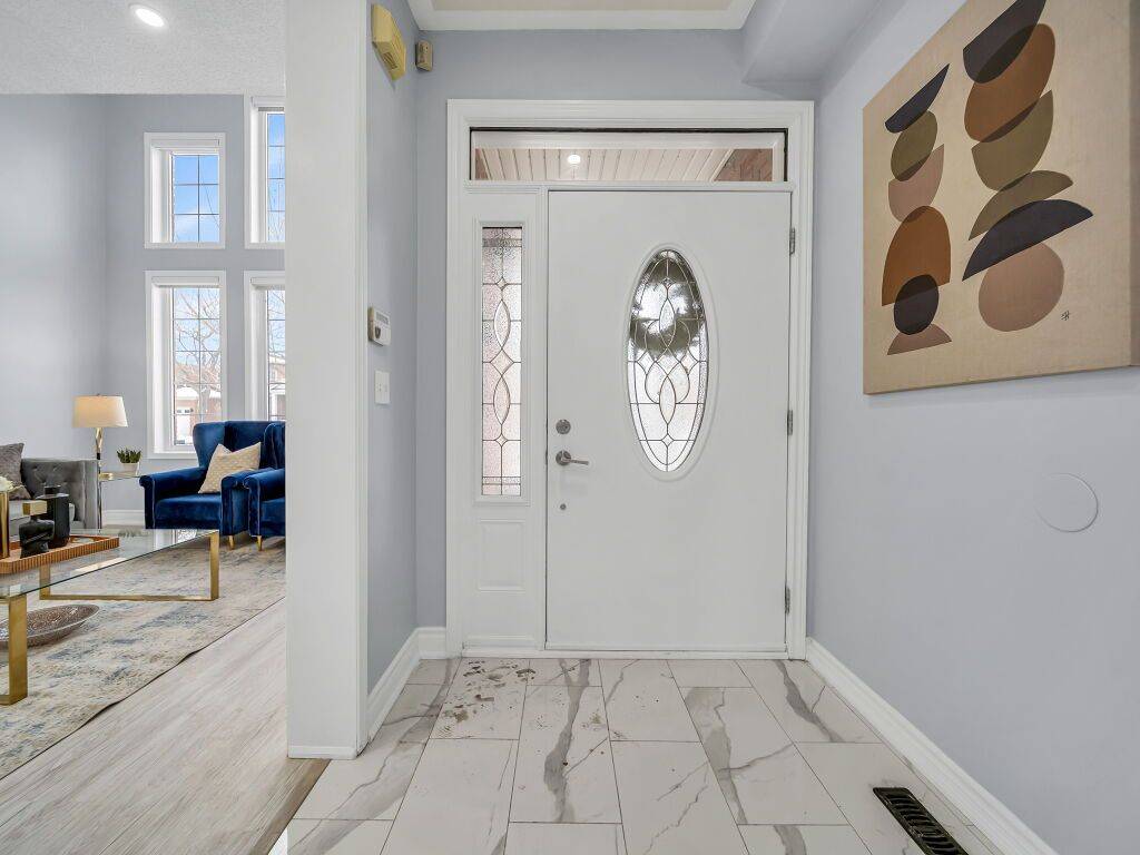 Brampton, ON L6P 1E6,22 Rufford DR