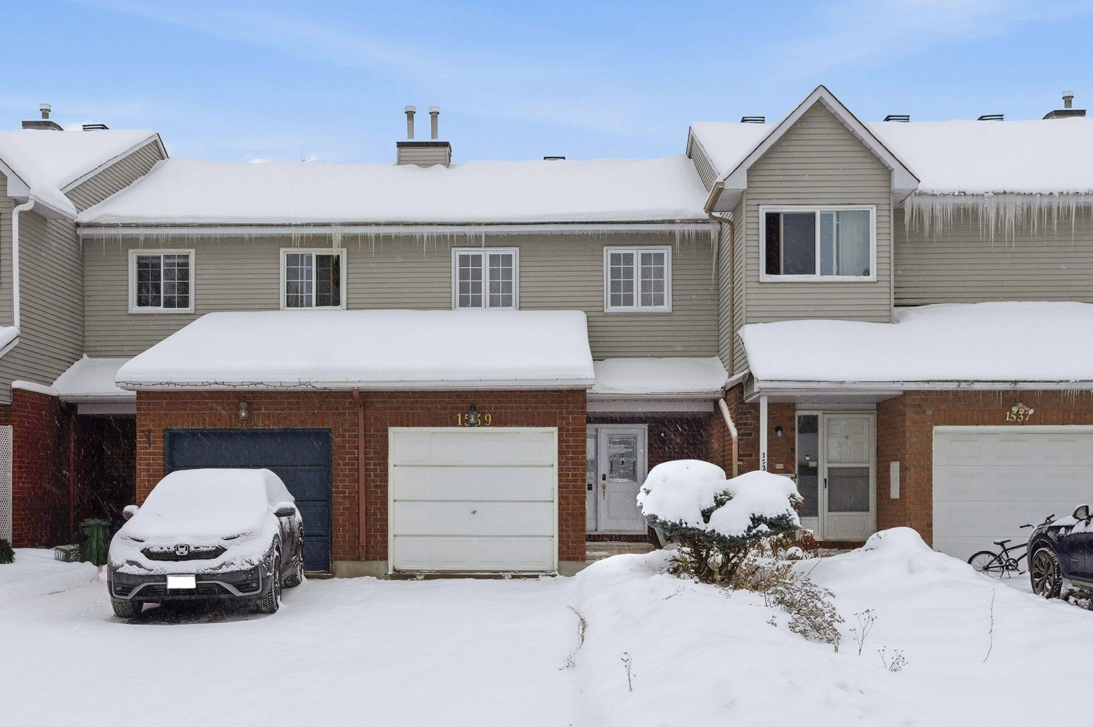 Orleans - Cumberland And Area, ON K4A 1Z9,1539 Briarfield CRES