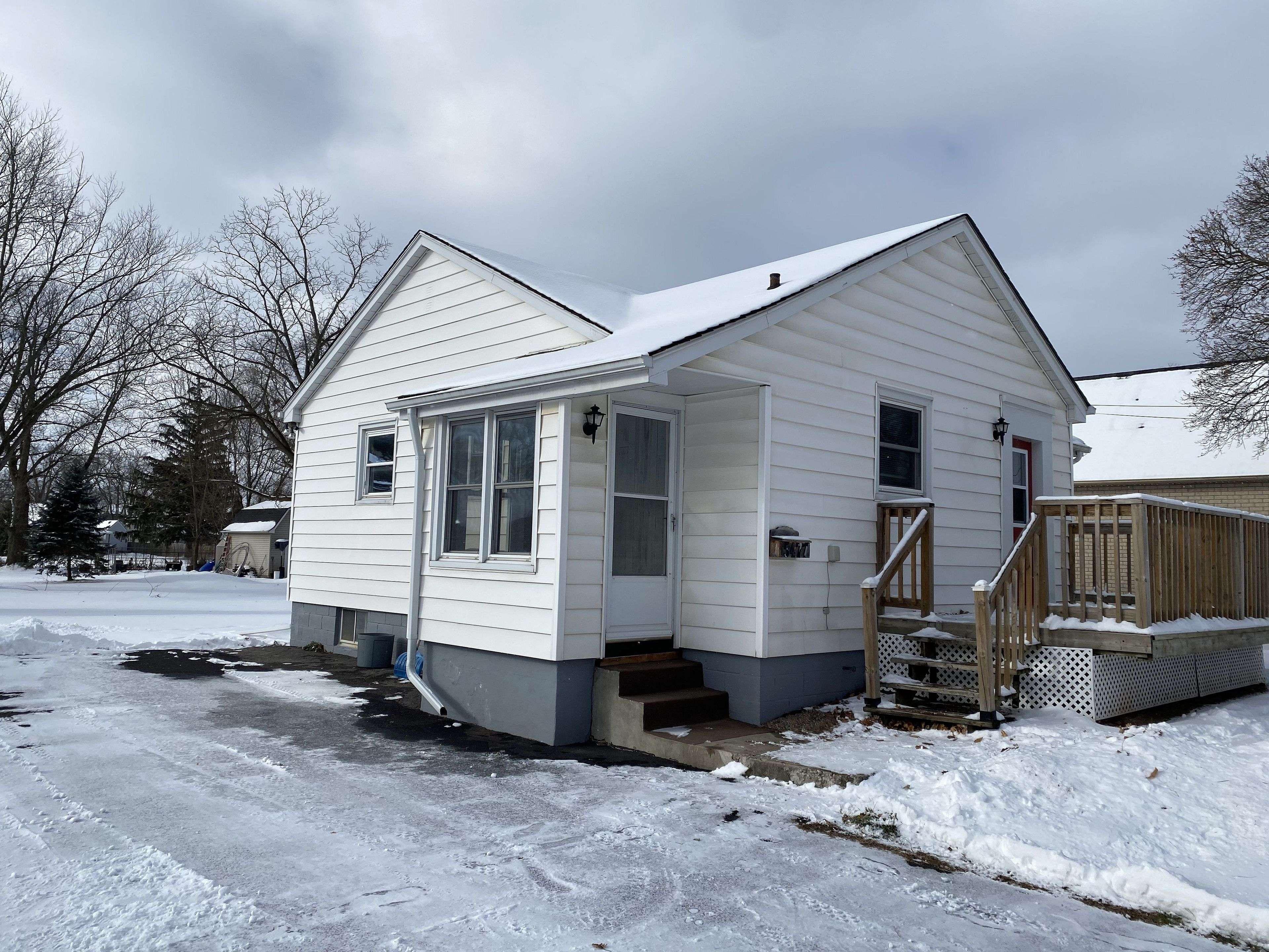 Niagara Falls, ON L2H 1P5,5477 Green AVE