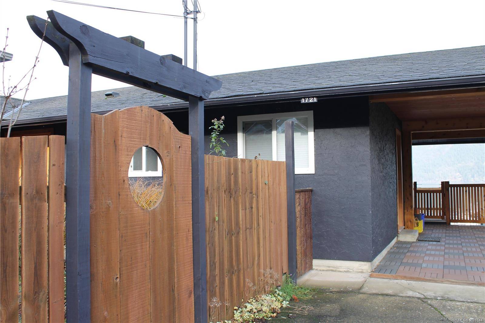 Cowichan Bay, BC V0R 1N1,1721 Wilmot Rd