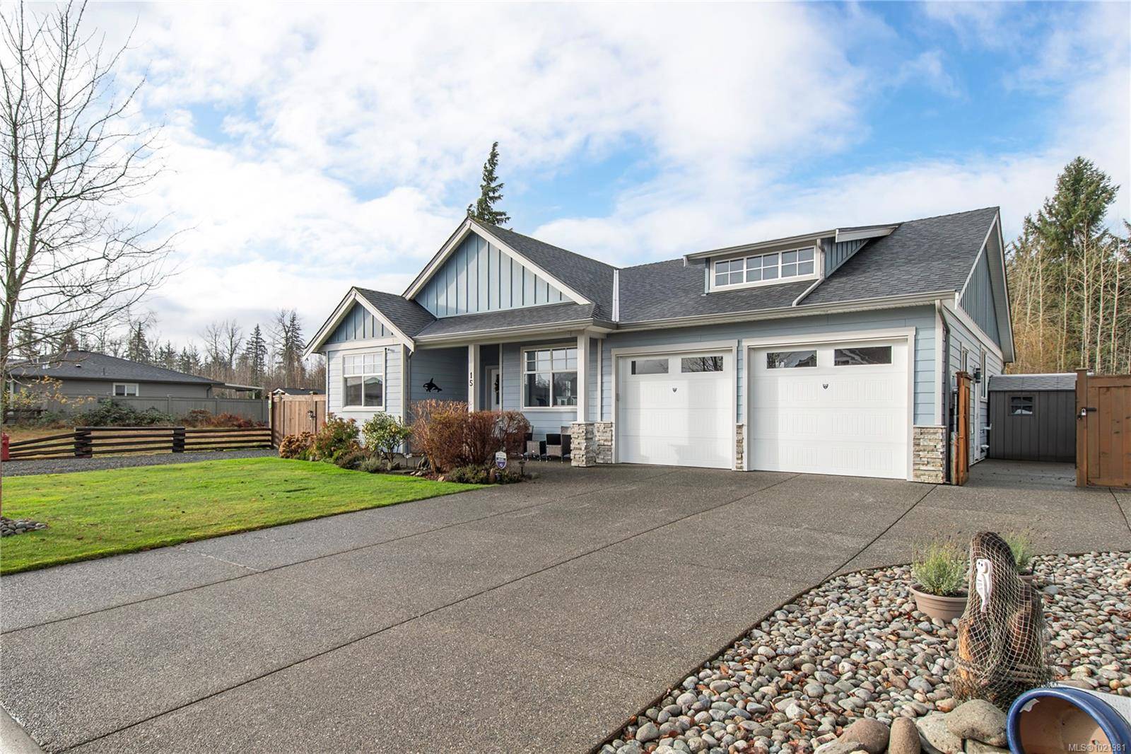 Campbell River, BC V9W 0C9,15 Nikola Rd