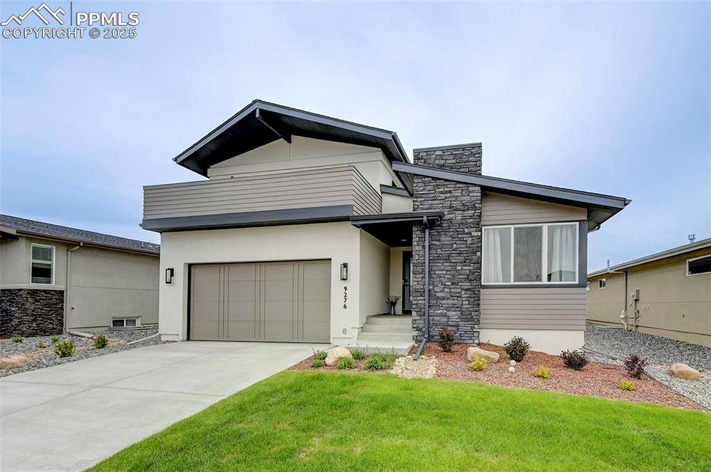 Colorado Springs, CO 80924,9276 Glitter WAY