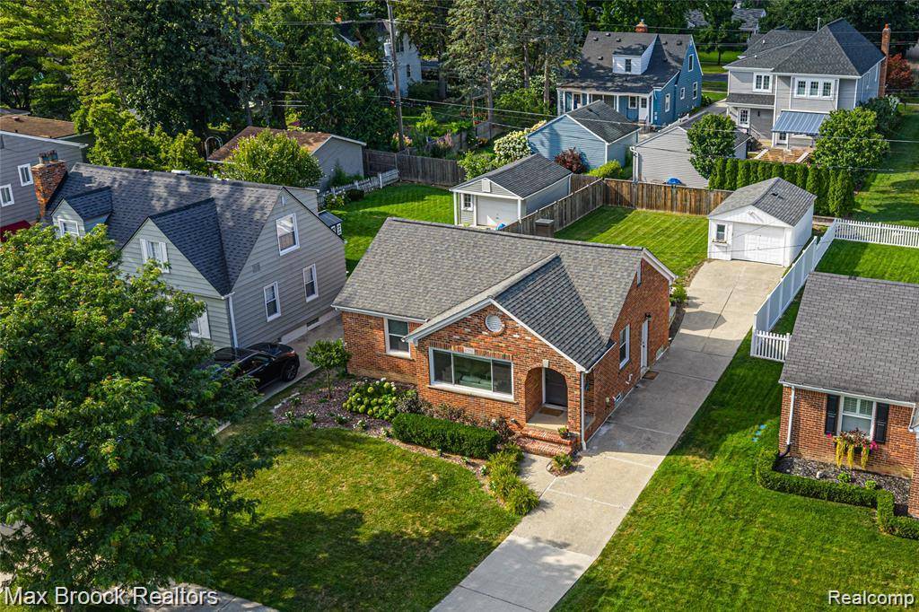 Birmingham, MI 48009,1773 Villa RD