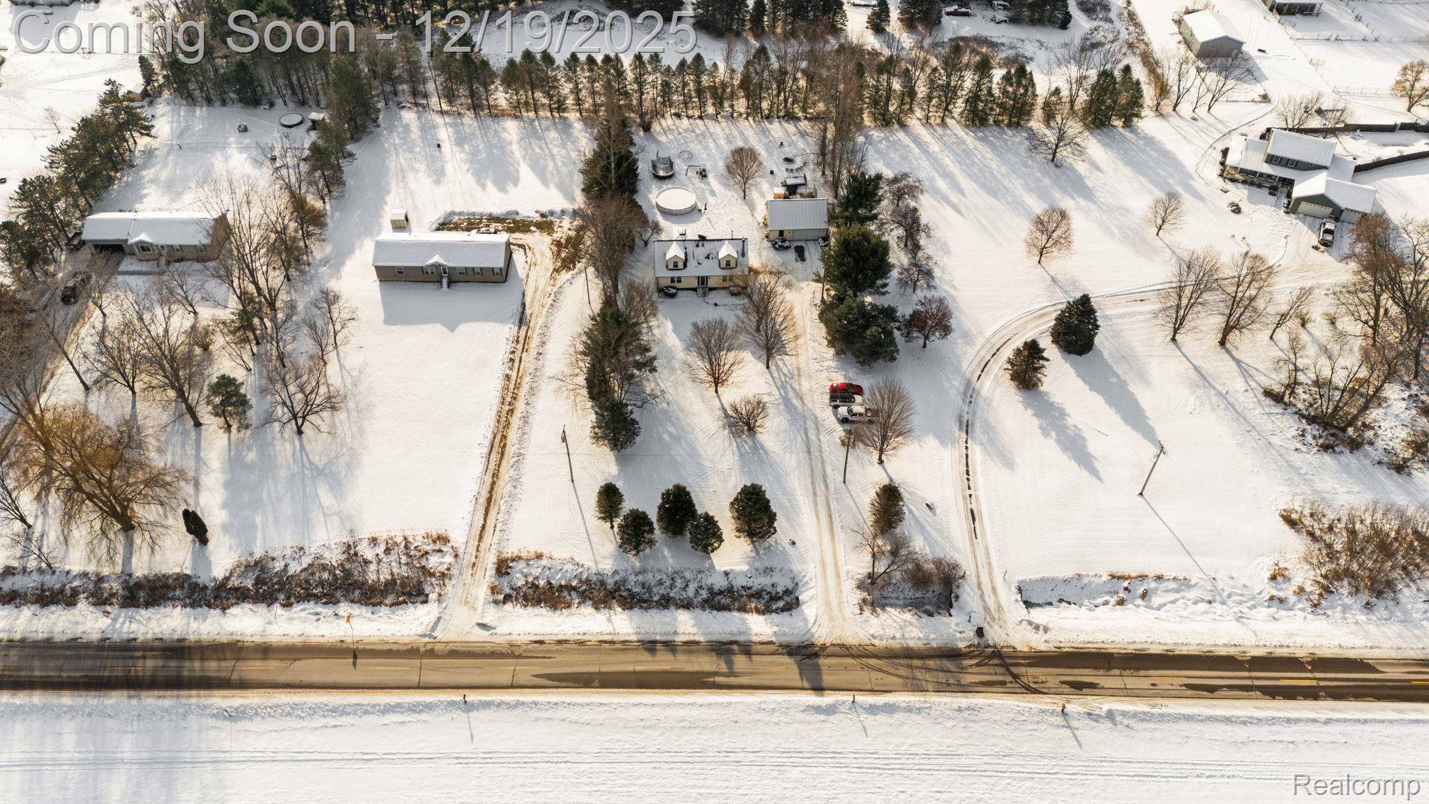 Fowlerville, MI 48836,7097 Chase Lake RD W