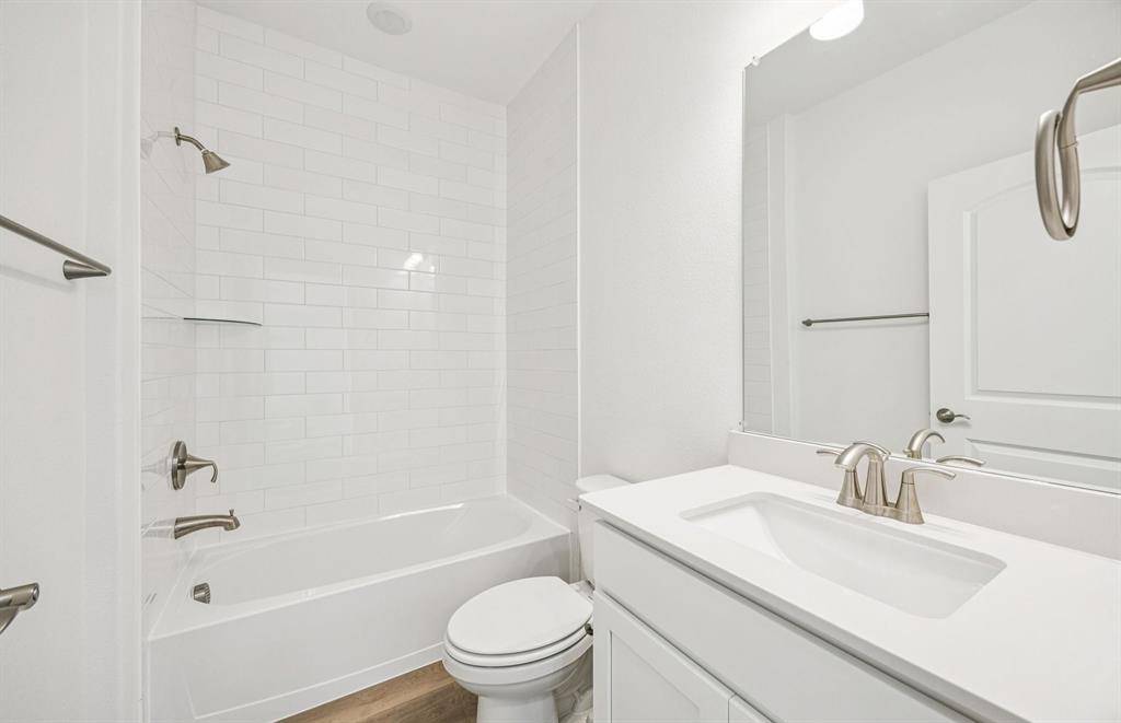 Justin, TX 76247,8716 Tallwood Lane