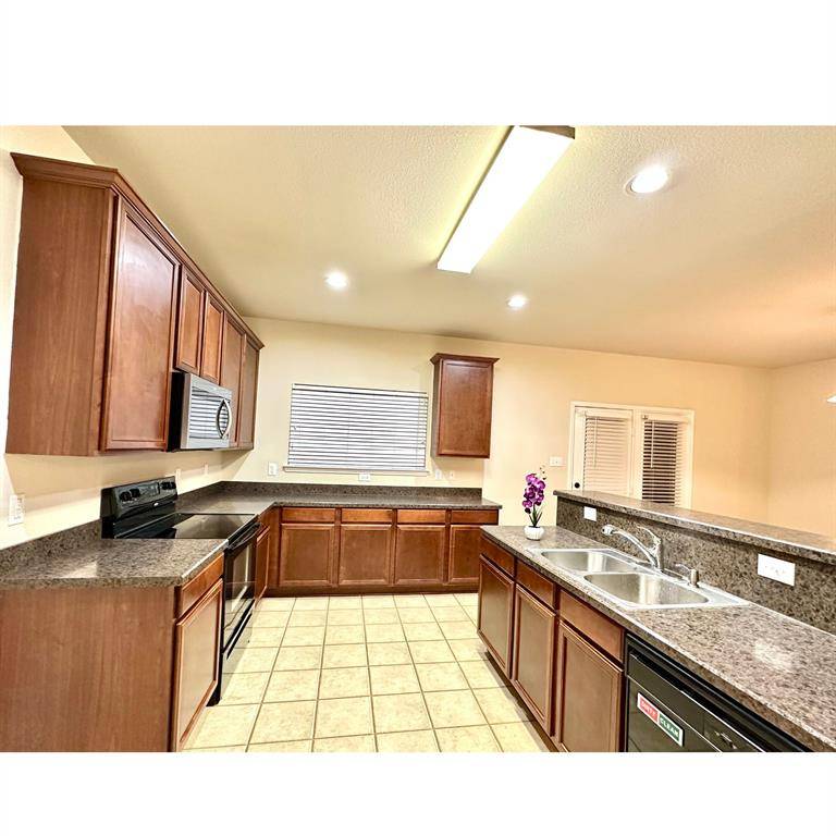 Fort Worth, TX 76179,8649 Star Thistle Drive