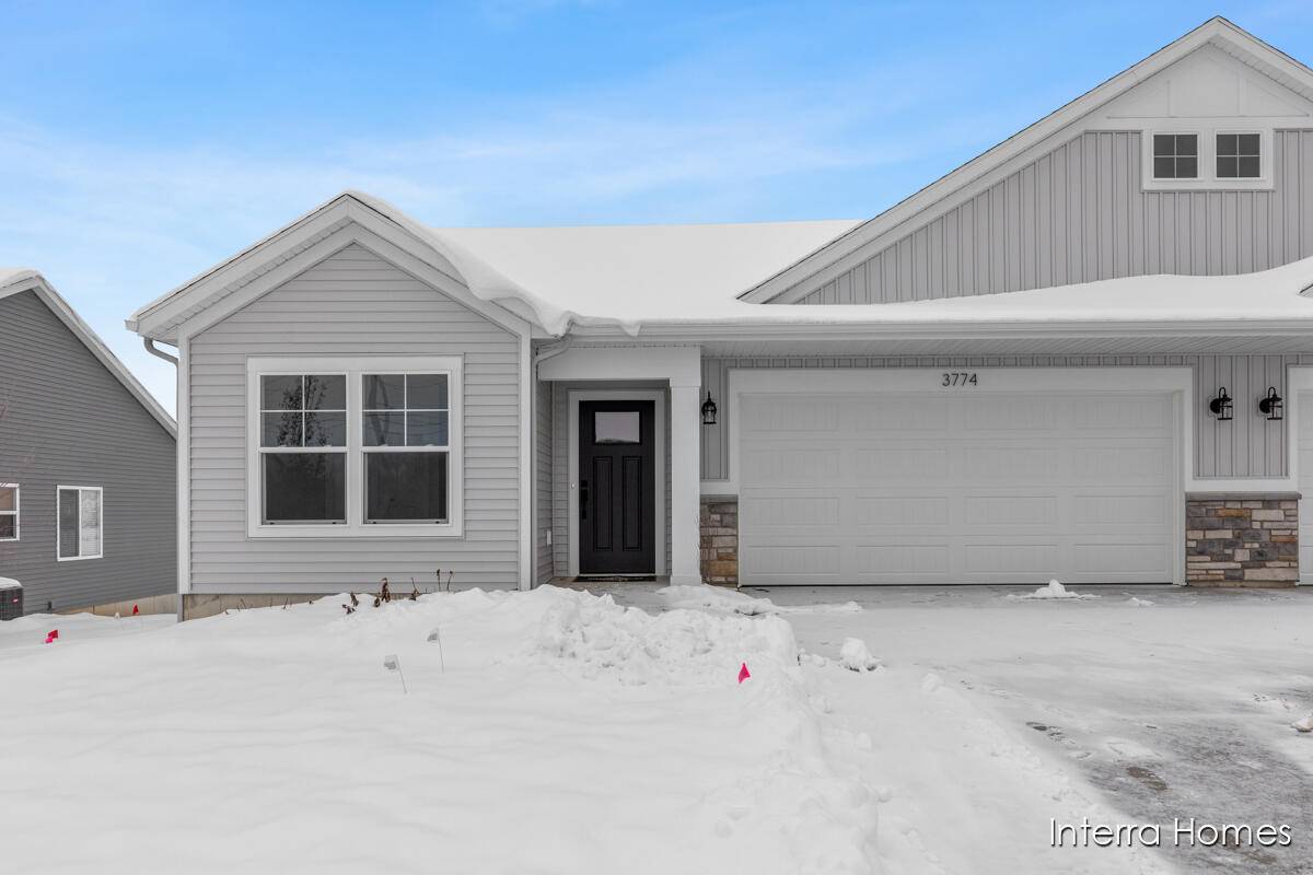 Grand Rapids, MI 49534,3774 Ambrosia DR SW #24