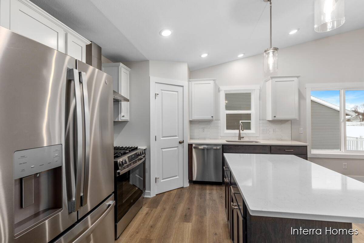 Grand Rapids, MI 49534,3774 Ambrosia DR SW #24