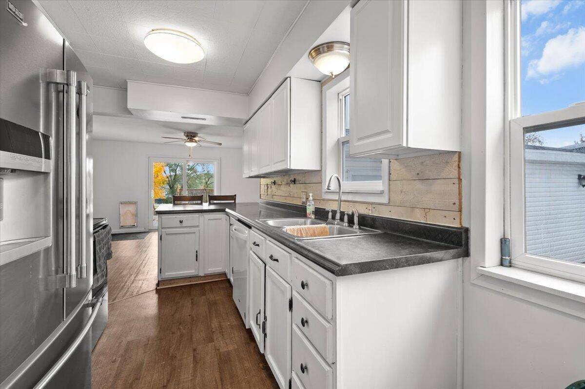 Kentwood, MI 49508,1149 52nd ST SE