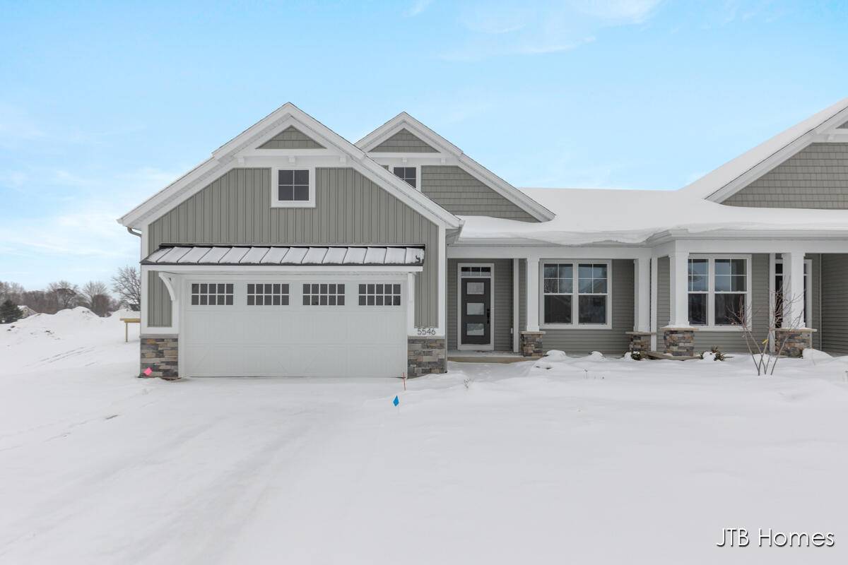 Grandville, MI 49418,5546 Albright AVE SW #21