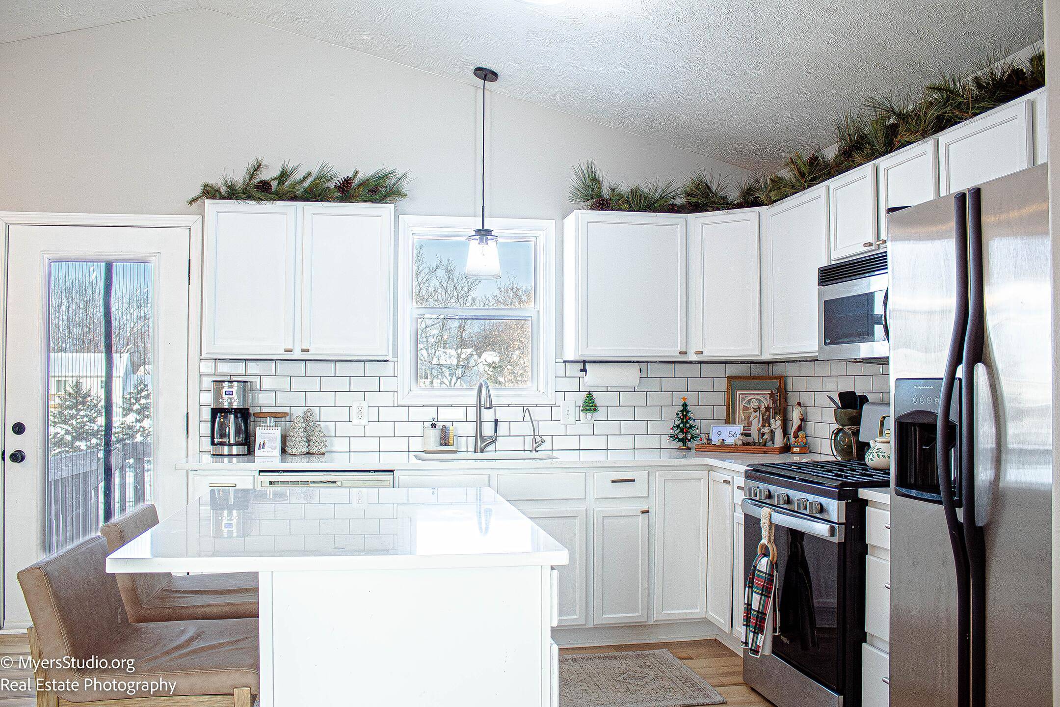 Cedar Springs, MI 49319,14745 Field CT NE