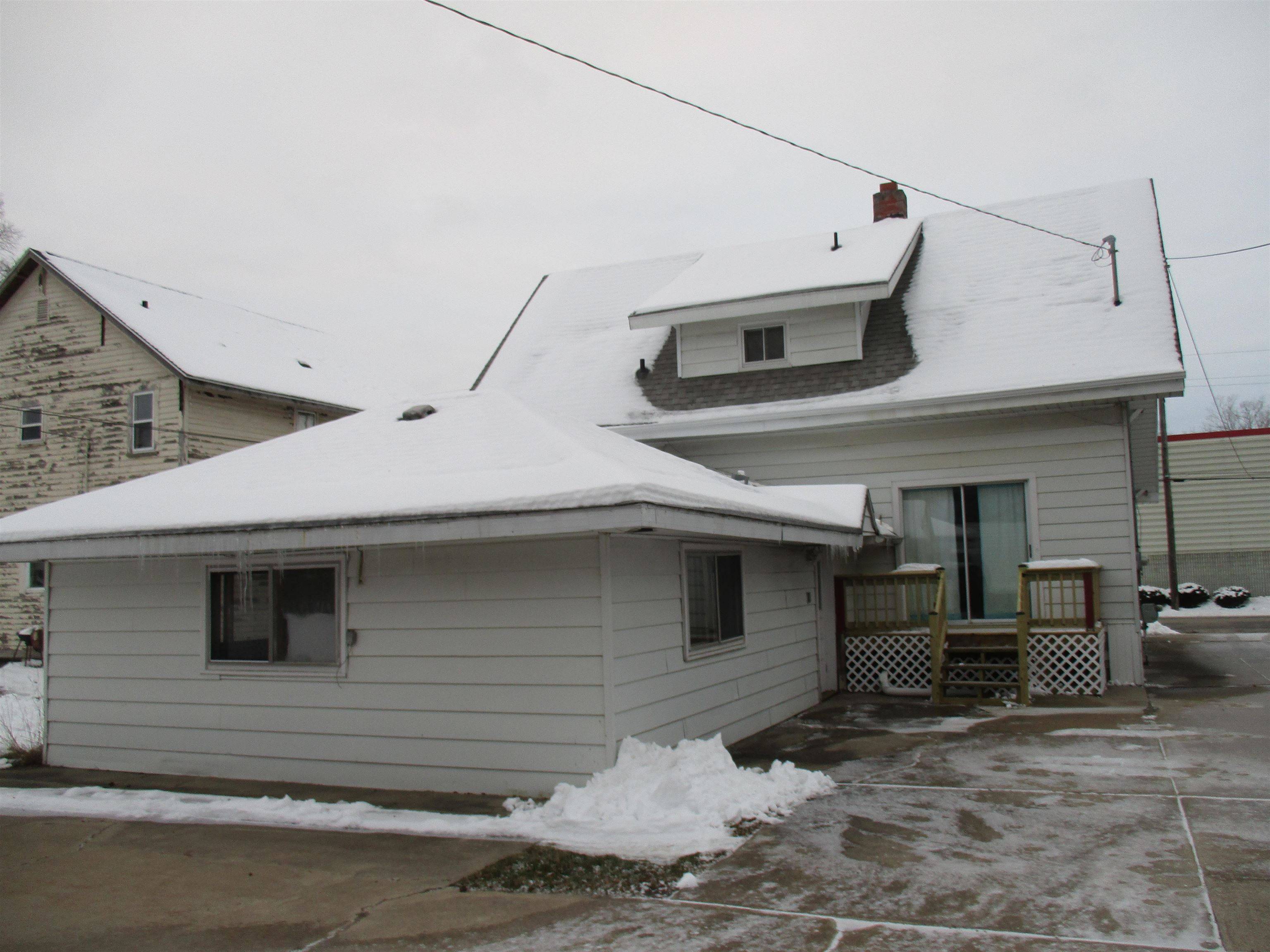 Alma, MI 48801,430 Bridge AVE