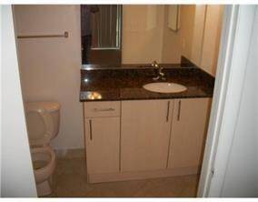 Fort Lauderdale, FL 33315,2445 SW 18th Ter #914