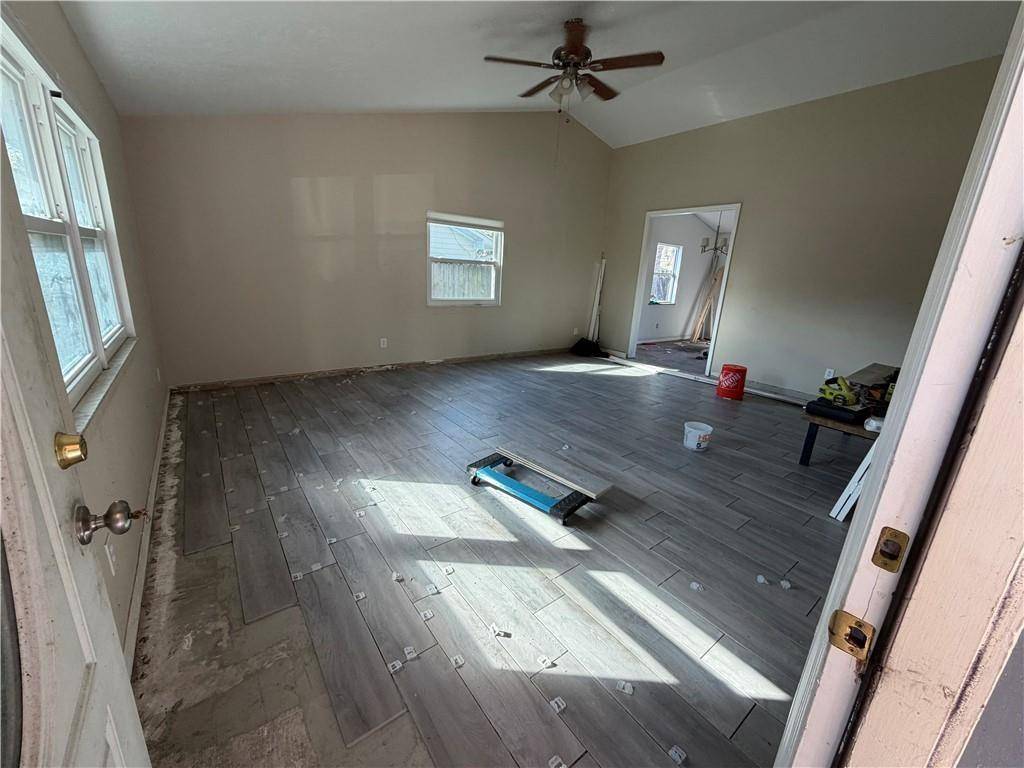 Vero Beach, FL 32968,6526 4th St