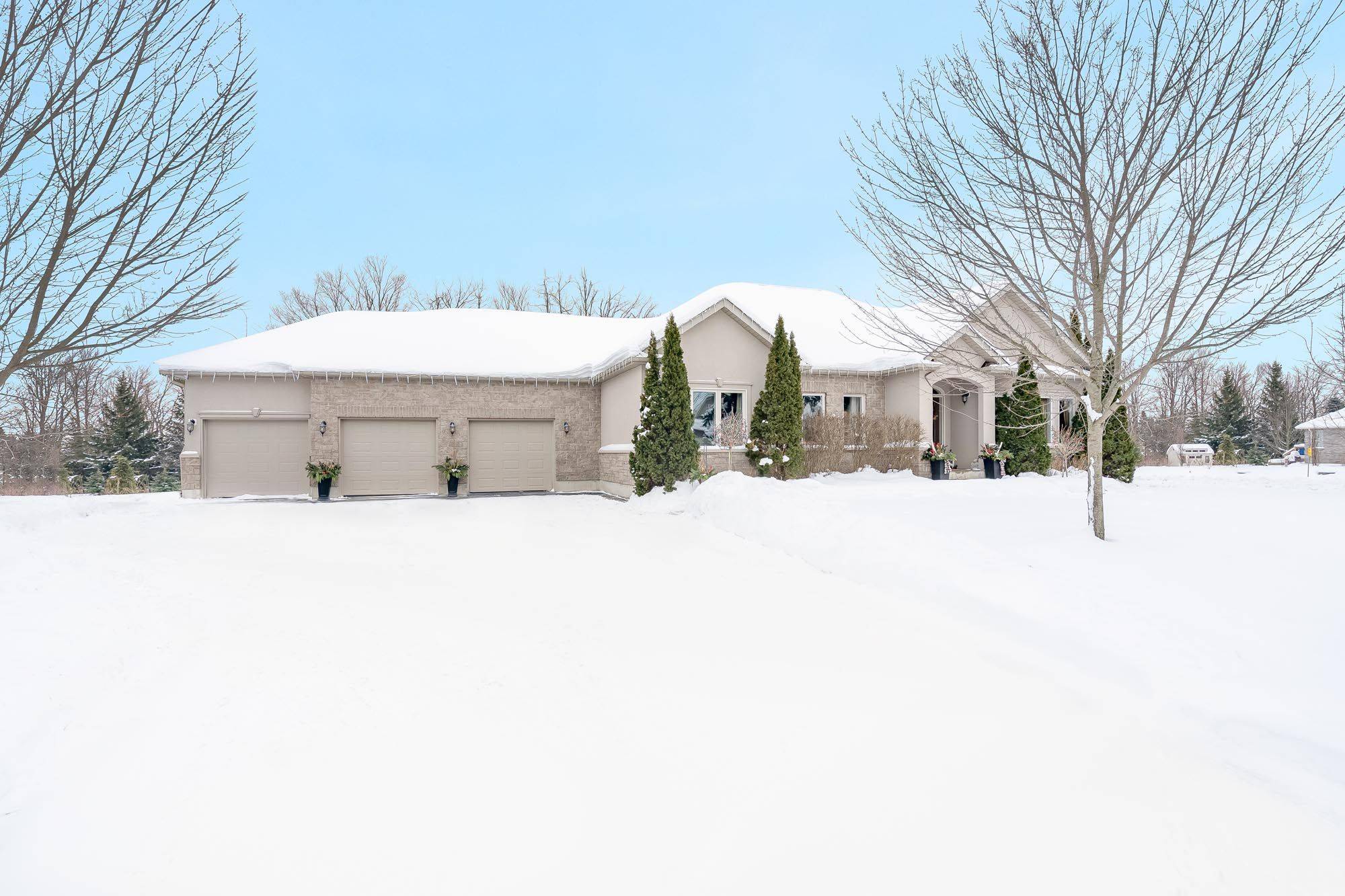 Oro-medonte, ON L0L 2L0,64 Red Oak CRES
