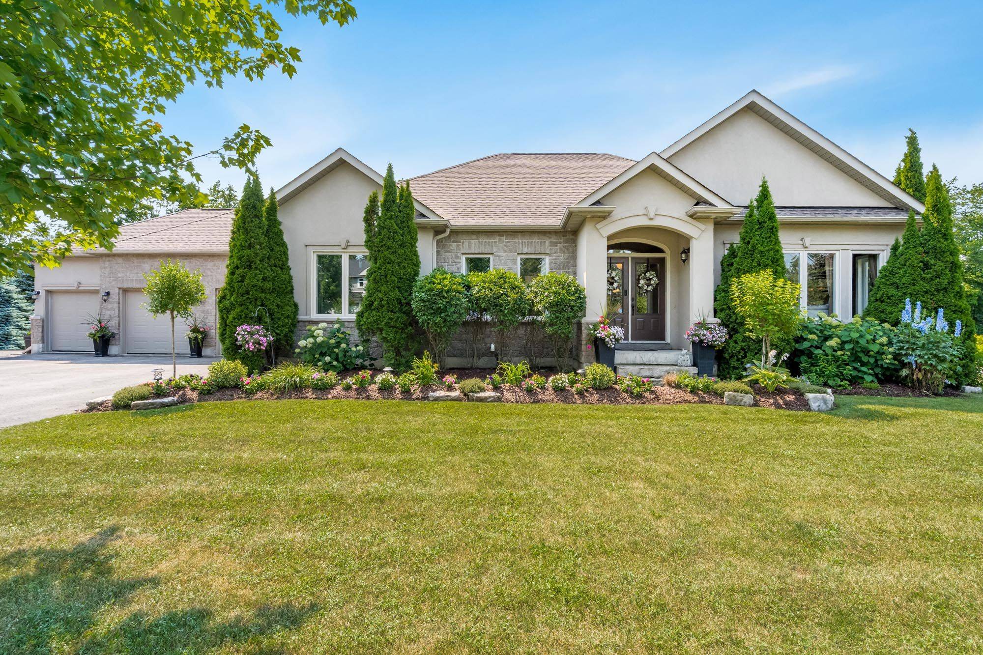 Oro-medonte, ON L0L 2L0,64 Red Oak CRES