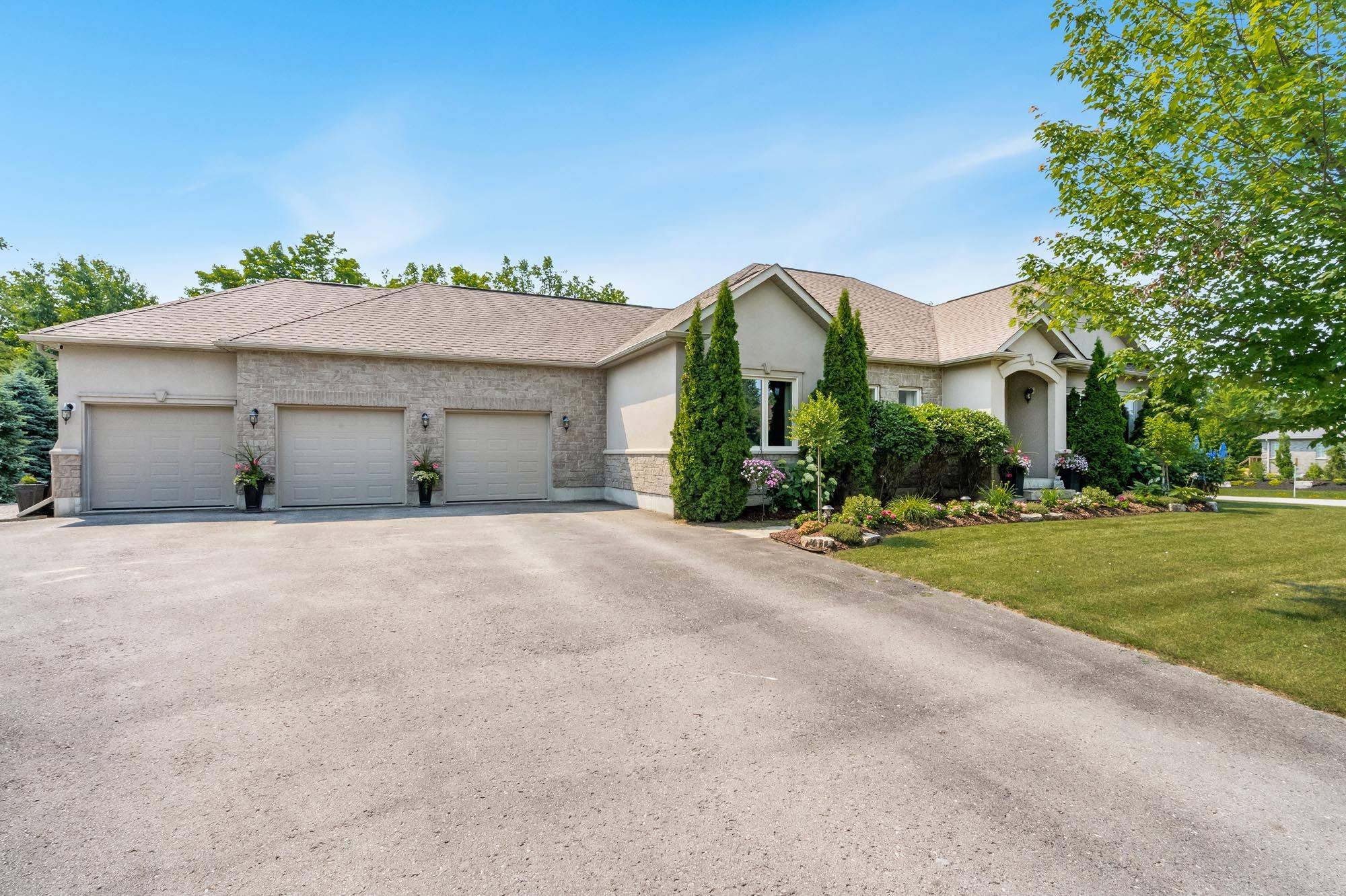 Oro-medonte, ON L0L 2L0,64 Red Oak CRES