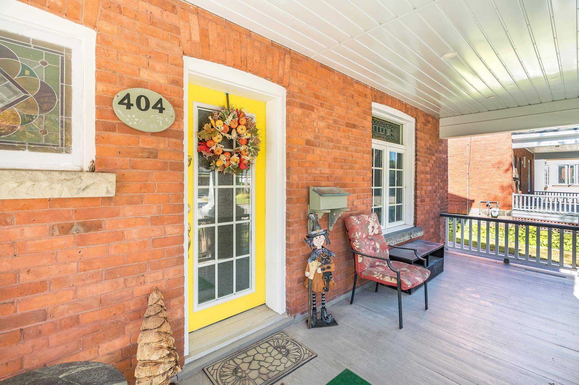 Midland, ON L4R 3E3,404 Manly ST