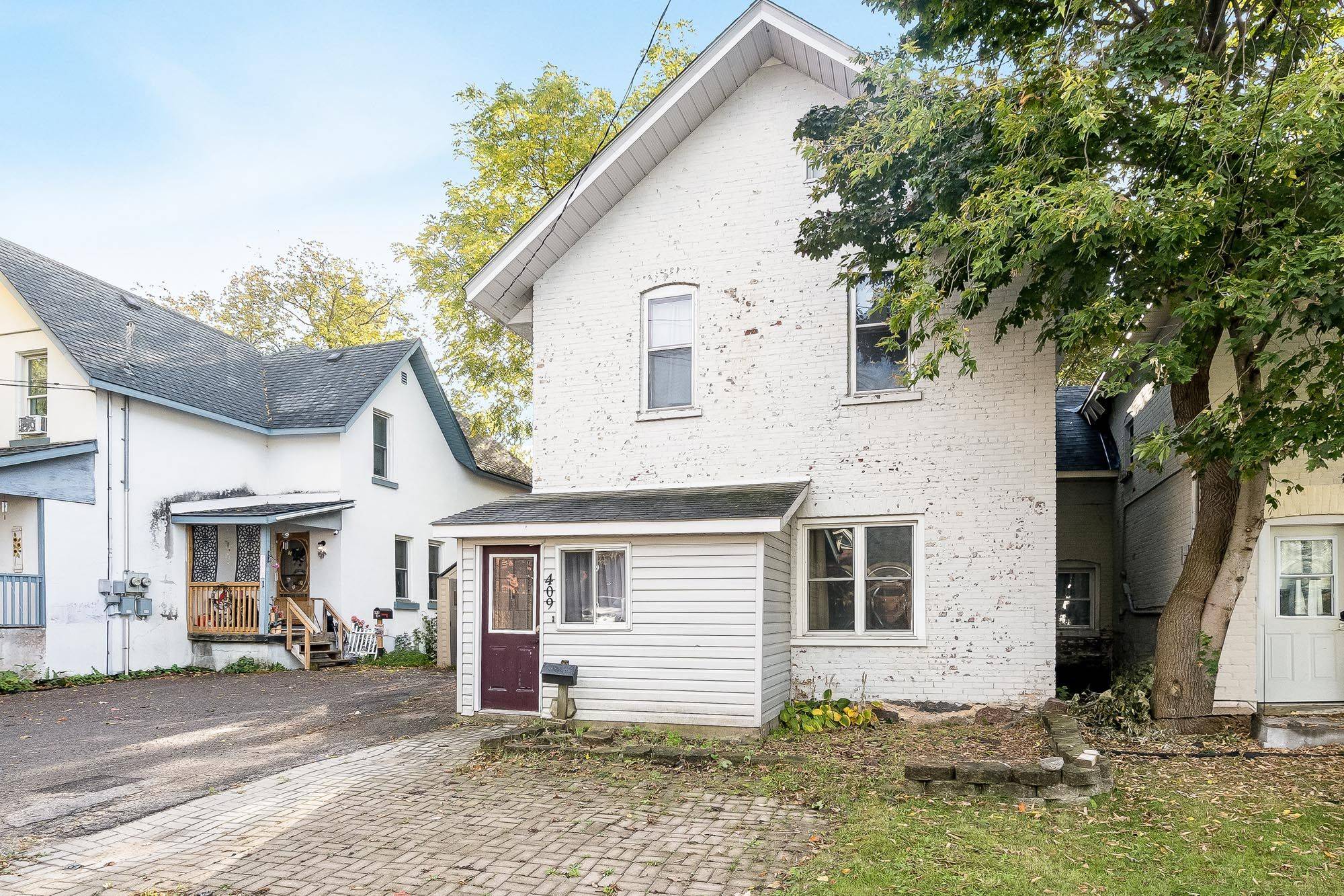Midland, ON L4R 1P2,409 Dominion AVE