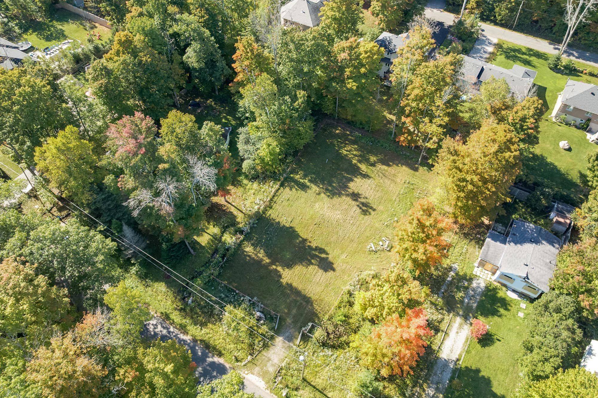 Penetanguishene, ON L9M 1W9,76 McArthur DR