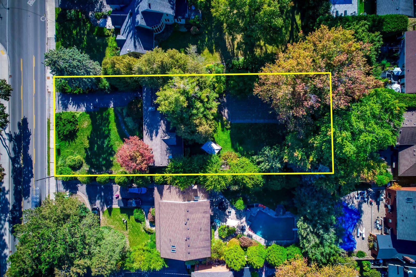 Burlington, ON L7L 1B3,4447 Lakeshore RD