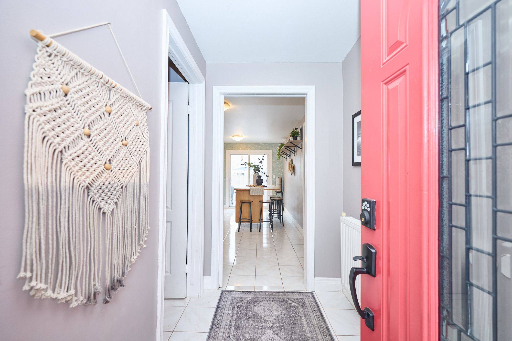 Welland, ON L3B 3M5,16 Jones LN