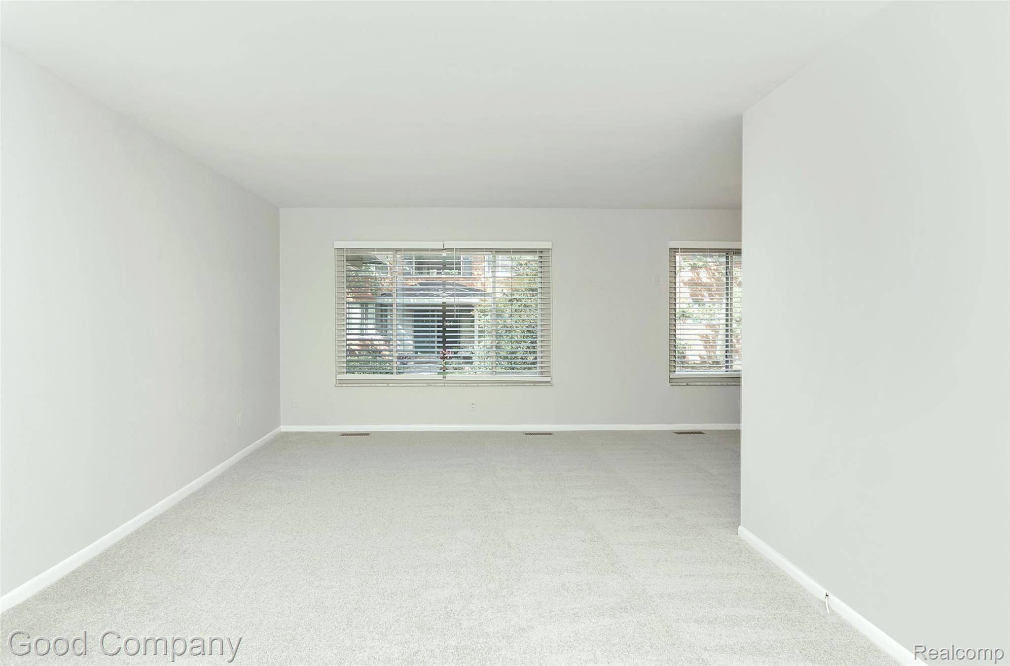 Birmingham, MI 48009,946 N Adams RD #unit 1