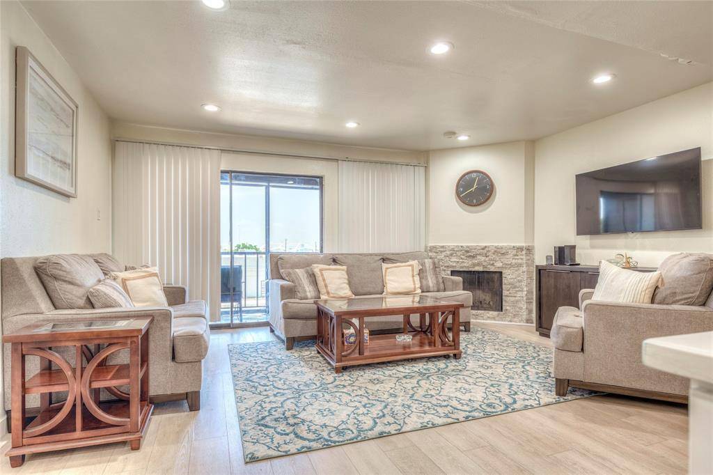 Dallas, TX 75243,11450 Audelia Road #305