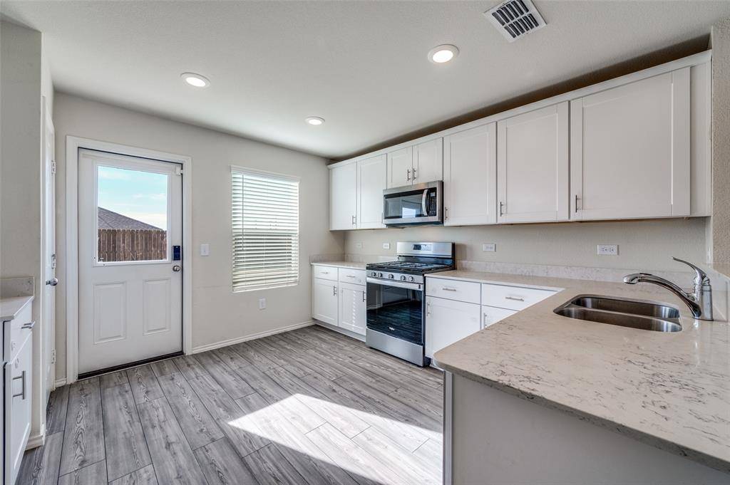 Pilot Point, TX 76258,14004 Haggerston Drive