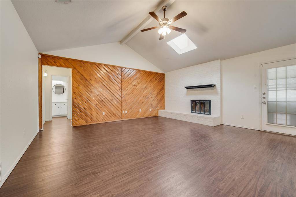 Saginaw, TX 76179,516 Roberts Drive