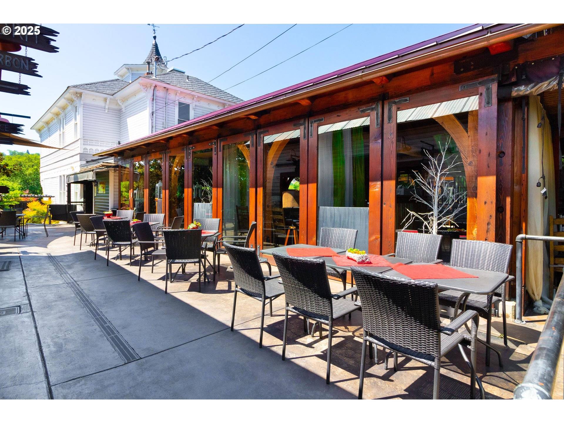 Roseburg, OR 97470,1851 SE Stephens ST