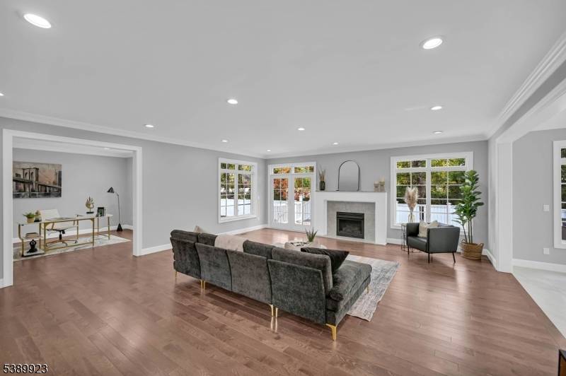 Millburn Twp., NJ 07078,466 White Oak Ridge Rd