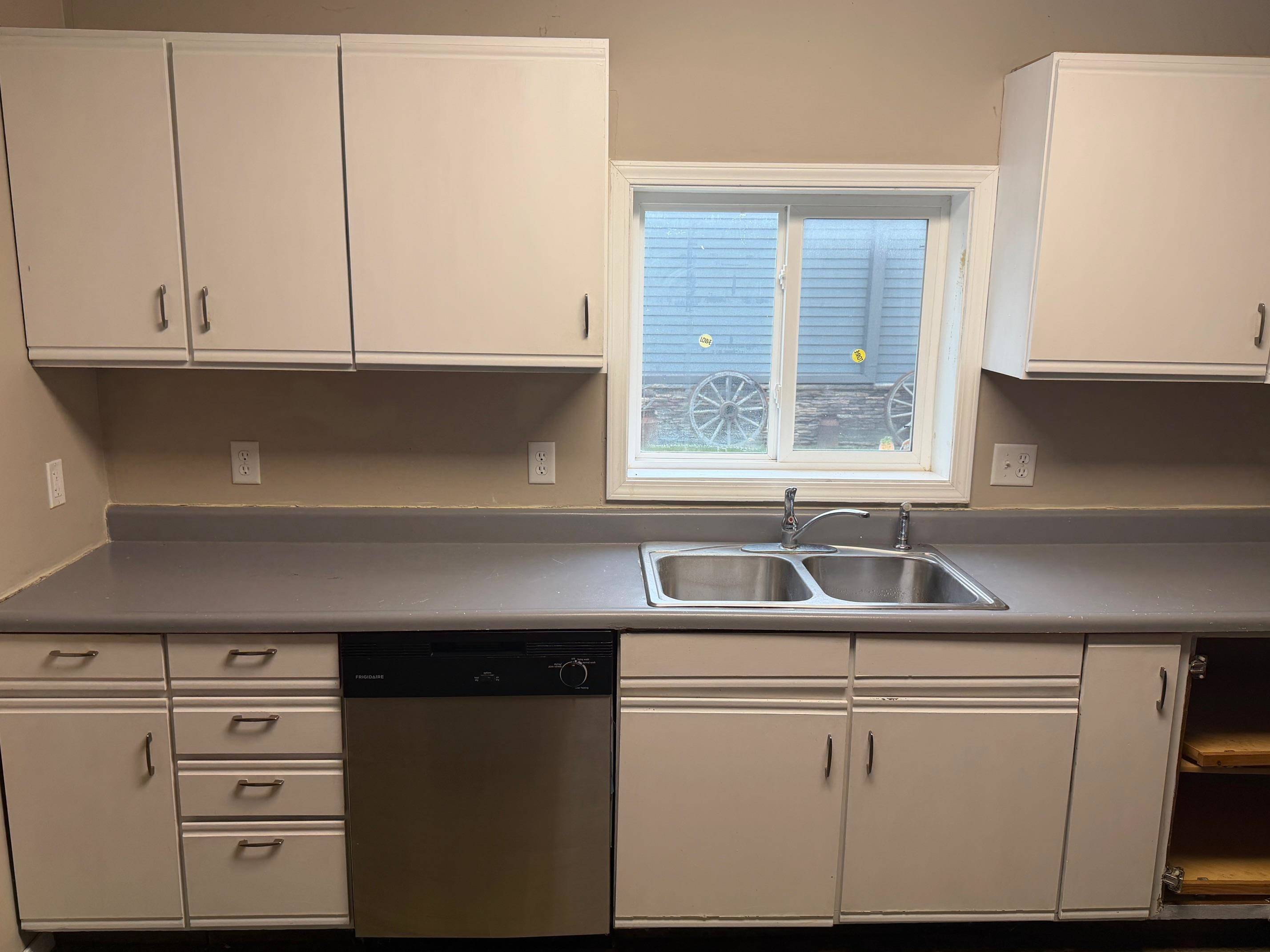 Rosebush, MI 48878,3921 Elizabeth ST