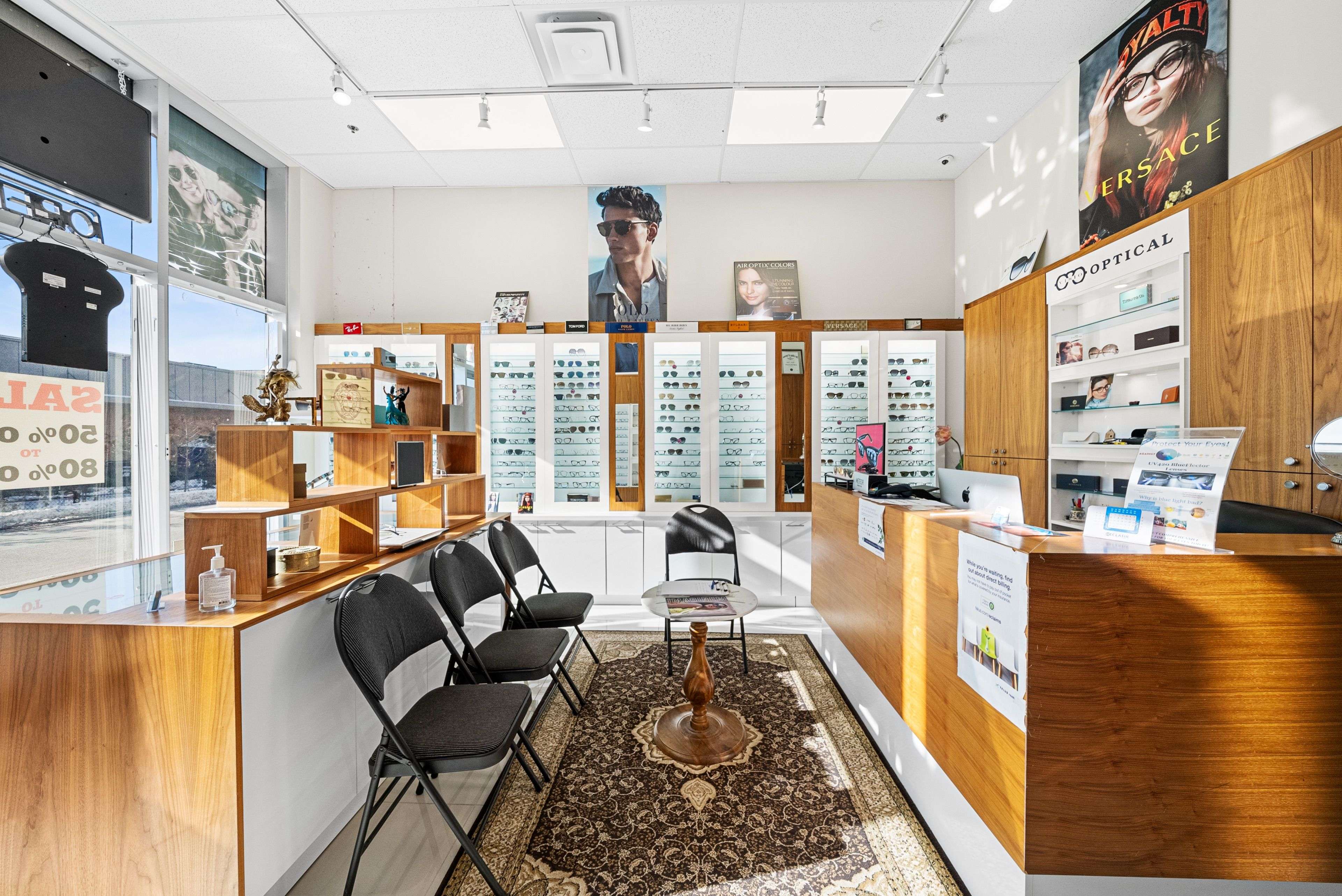 Richmond Hill, ON L4C 1V6,9610 Yonge ST #B10