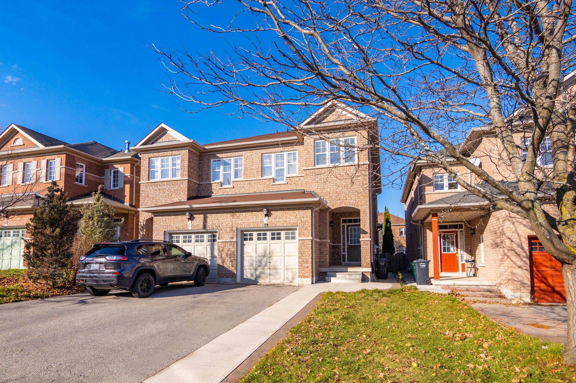 Brampton, ON L6V 4R3,31 Martree CRES