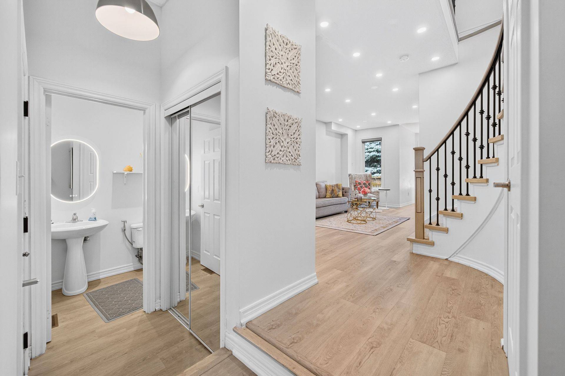 Brampton, ON L6V 4R3,31 Martree CRES