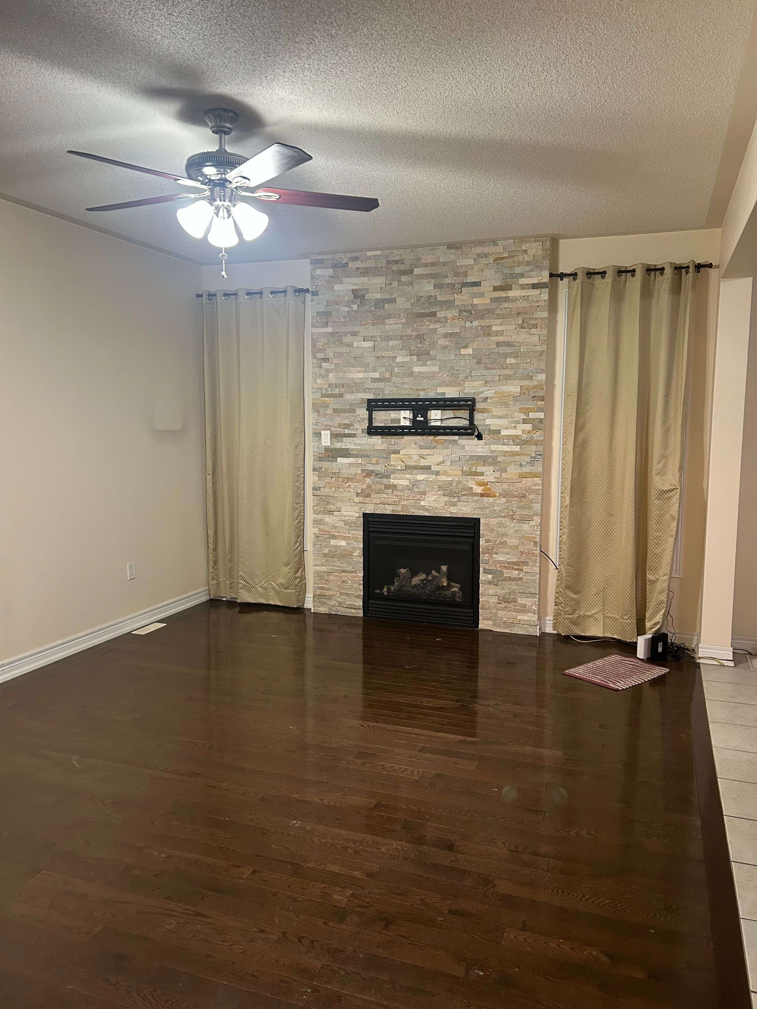 Brampton, ON L6Y 0Z4,55 Chesterwood CRES