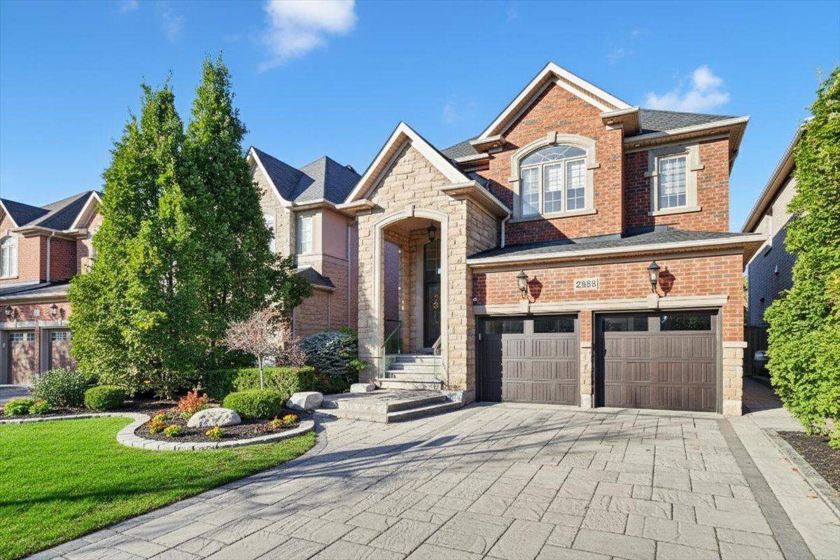 Oakville, ON L6H 0A8,2355 North Ridge TRL