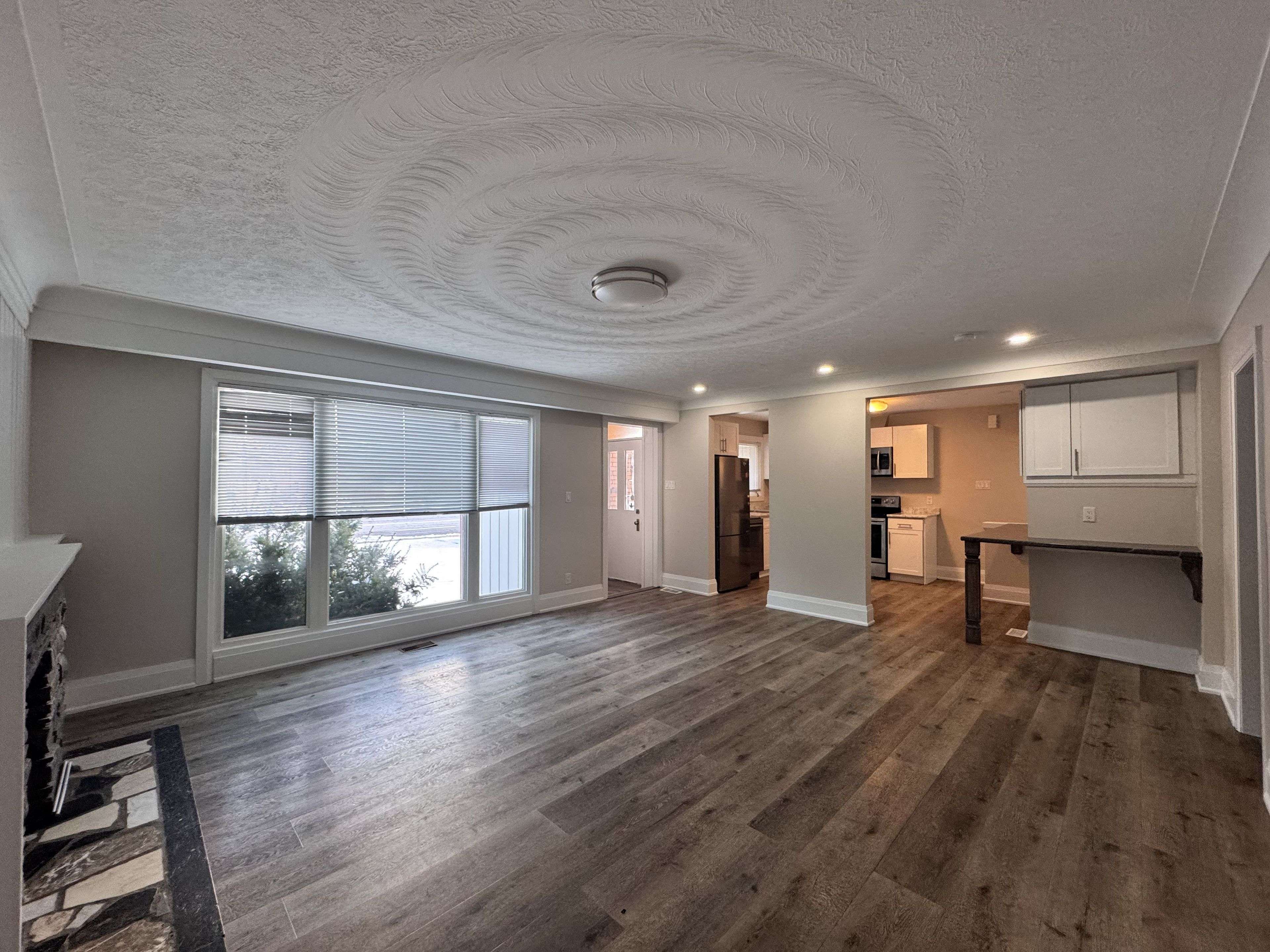 Hamilton, ON L9C 3P3,324 WEST 5TH ST