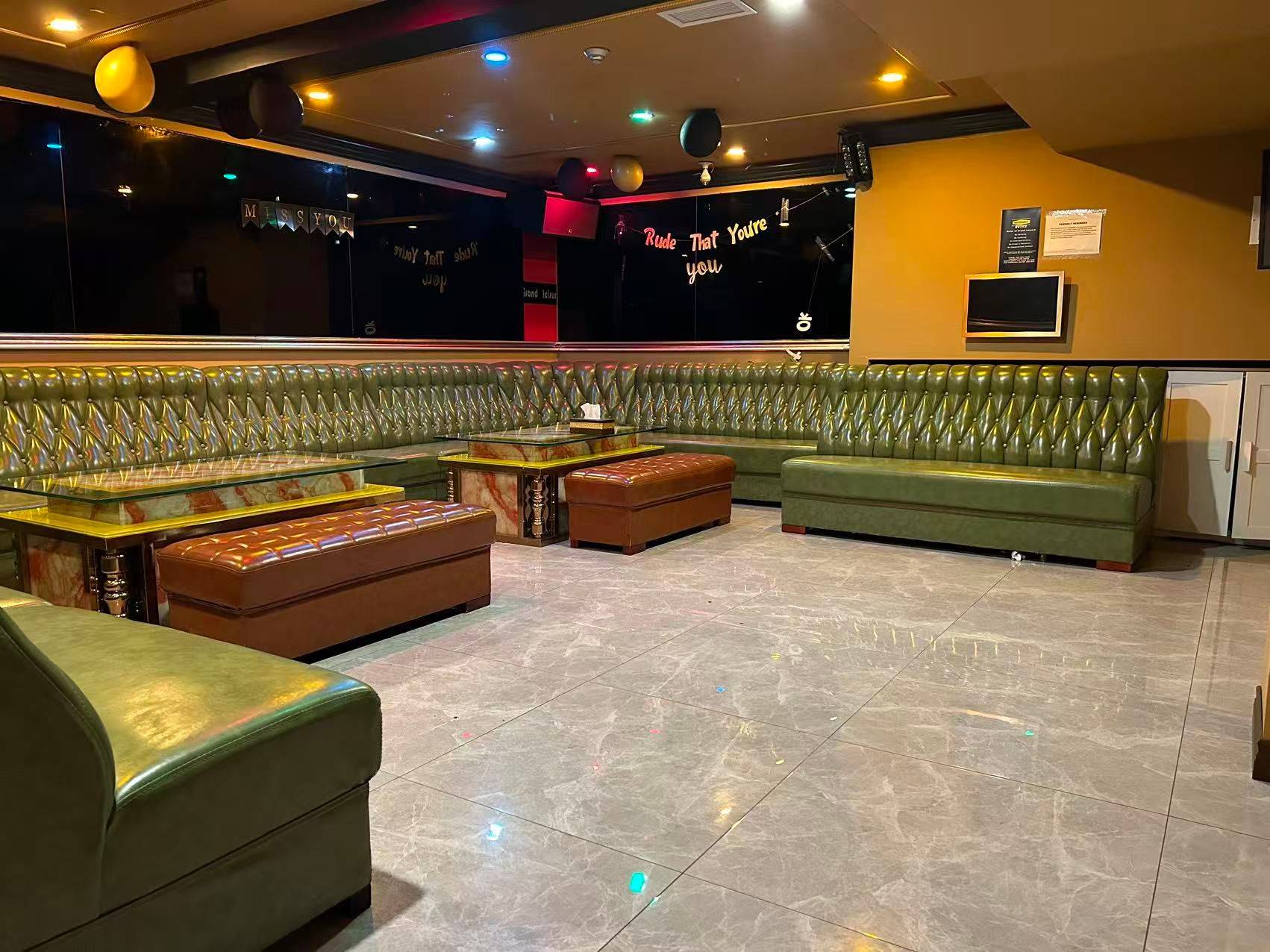 Hamilton, ON L8R 1M2,16 Jarvis ST