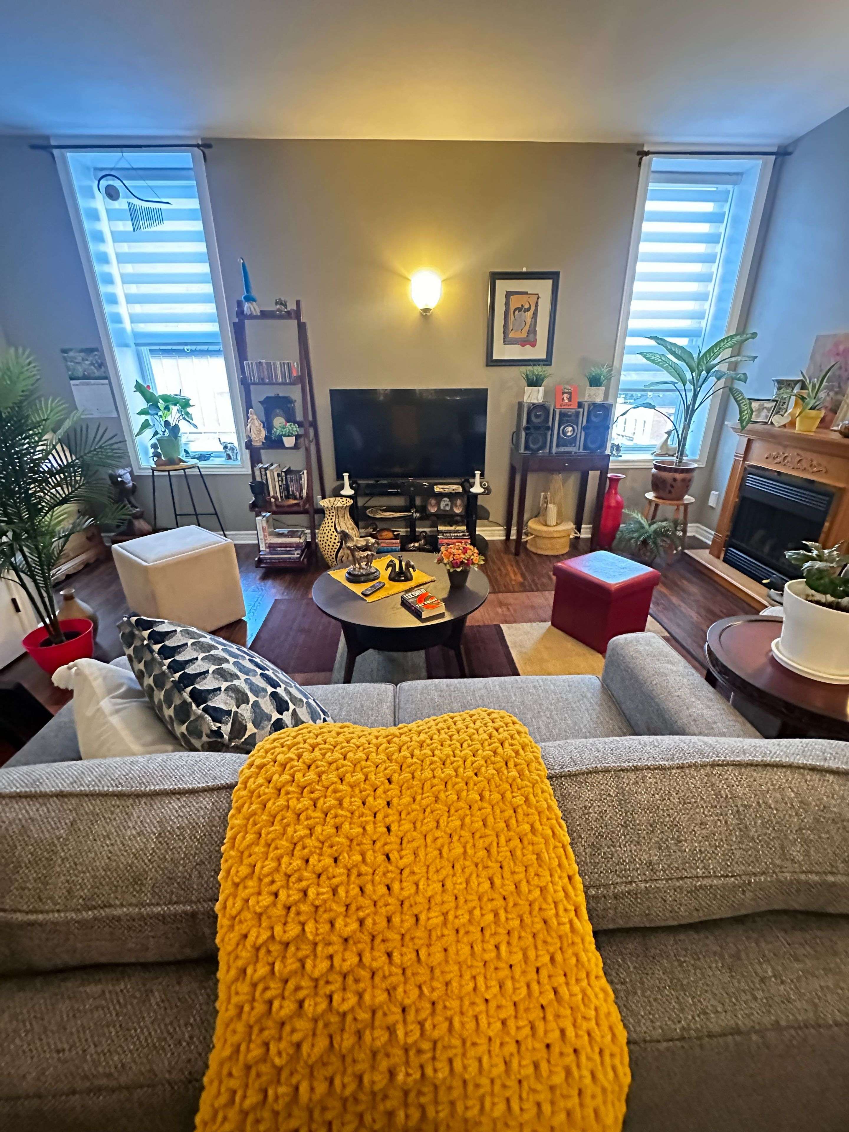 Carleton Place, ON K7C 2V2,43 Bridge ST #3B