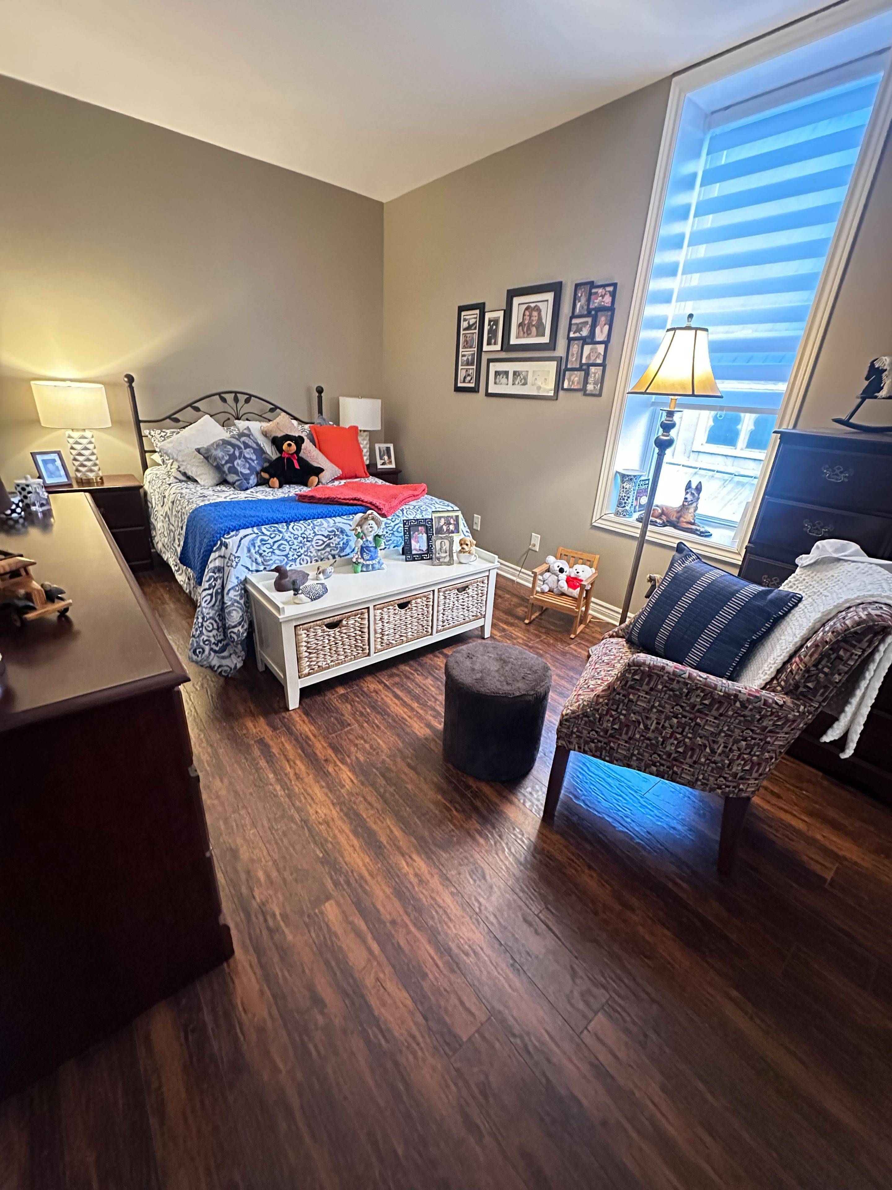 Carleton Place, ON K7C 2V2,43 Bridge ST #3B