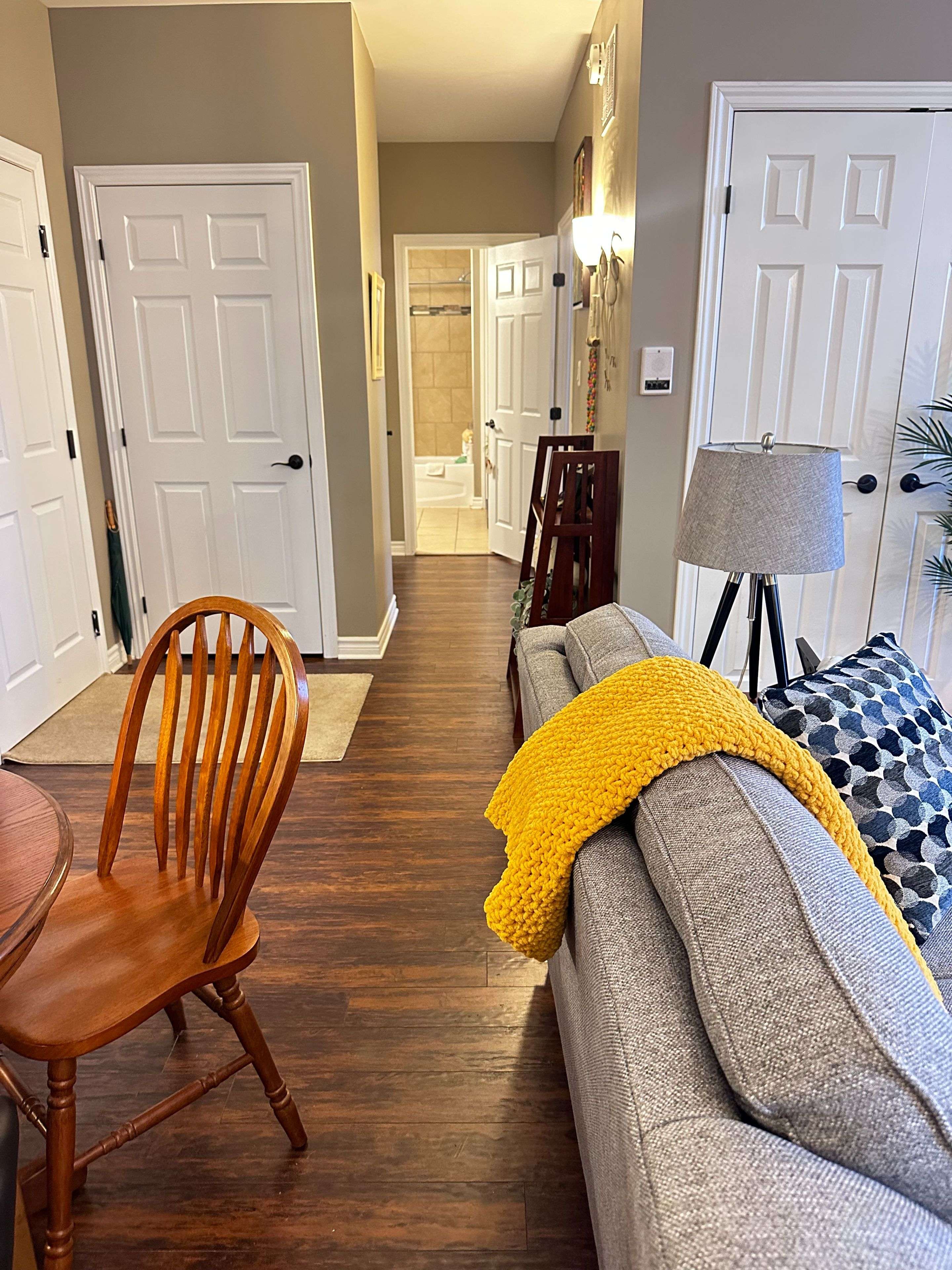 Carleton Place, ON K7C 2V2,43 Bridge ST #3B