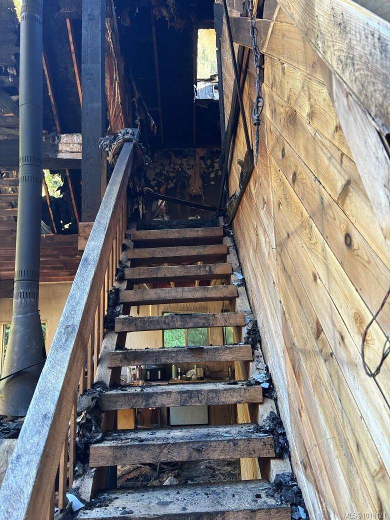 Qualicum Beach, BC V9K 2L7,720 Spider Lake Rd