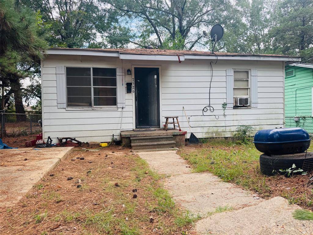 Shreveport, LA 71106,7526 Harris Street