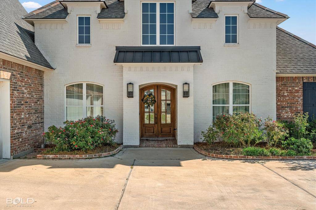 Bossier City, LA 71111,402 Erie Circle